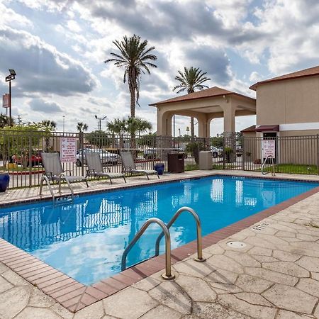 Best Western Plus Orange County Vidor Екстериор снимка